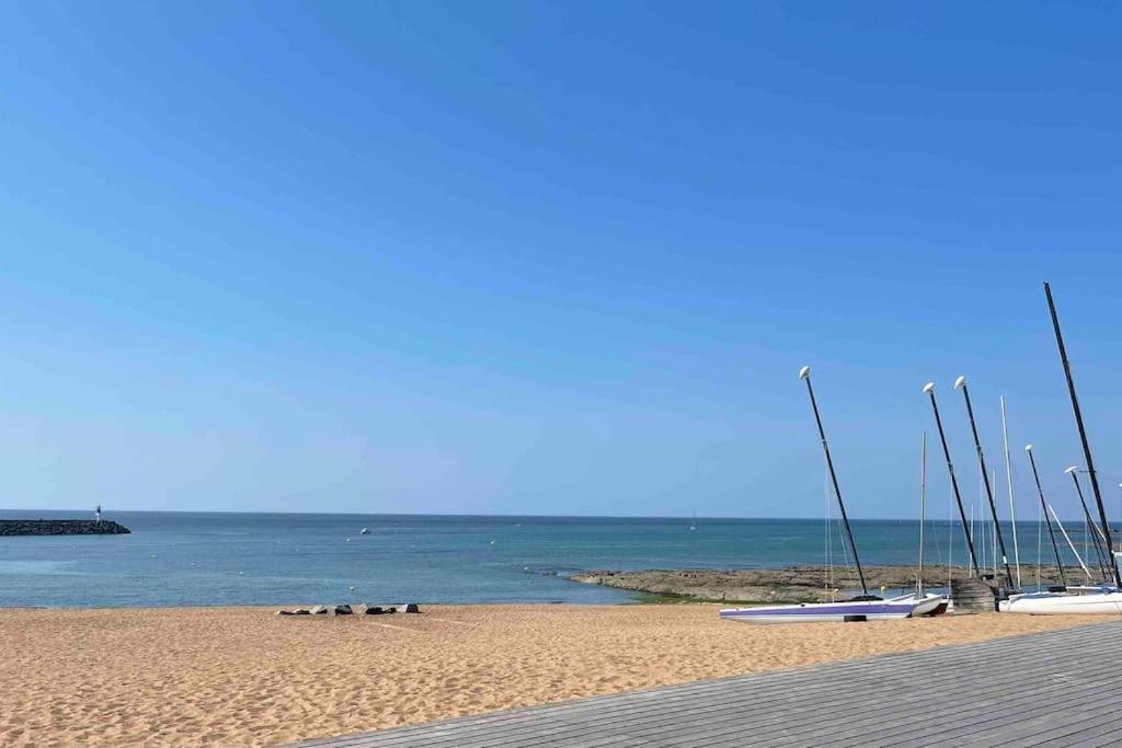 Studio En Residence La Baie De L Adon Saint-Gilles-Croix-de-Vie Extérieur photo